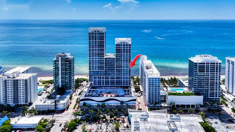 1 bedroom Condominium at 6899 Collins Avenue 1409, North Carillon Beach Condo, Miami Beach — photo 4