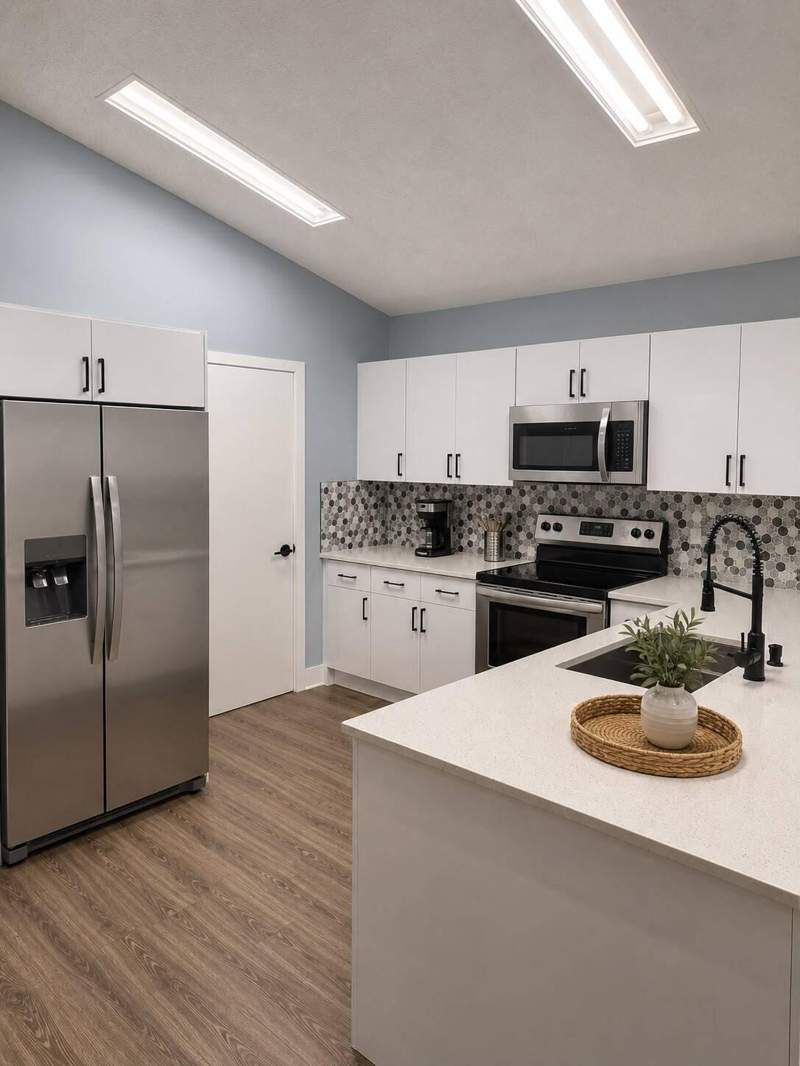 3 bedroom SingleFamilyResidence at 10031 SW 223rd Terrace, Lakes By The Bay Sec 6, Cutler Bay — photo 4