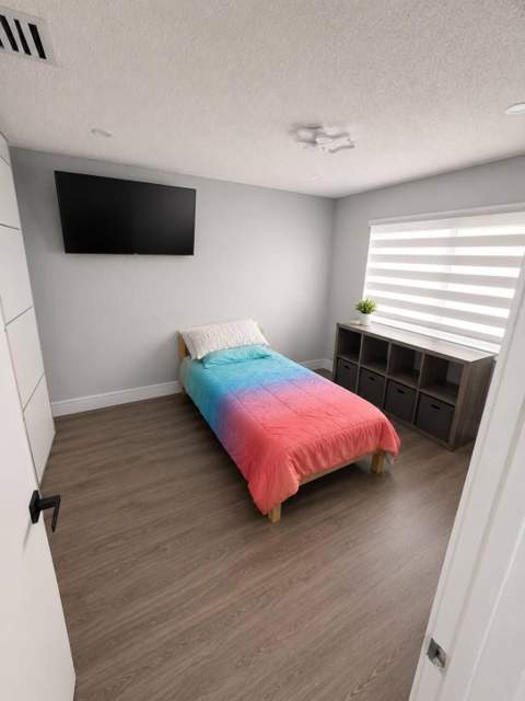 10031 SW 223rd Terrace, Cutler Bay FL - photo 9 of 20