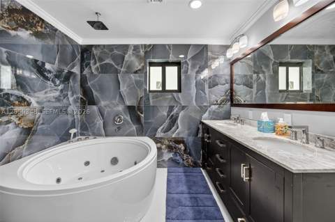 8024 SW 91st Ave, Miami FL - photo 12 of 23