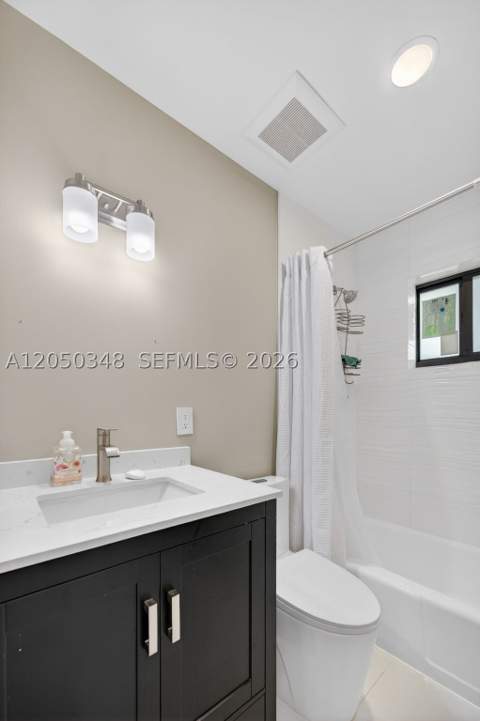 8024 SW 91st Ave, Miami FL - photo 13 of 23