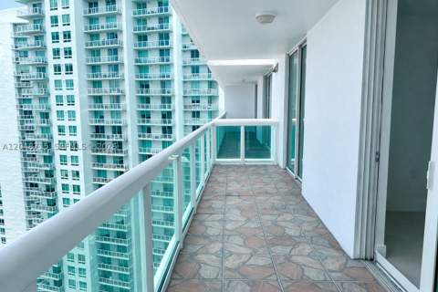 1800 N Bayshore Dr 4102, Miami FL - photo 22 of 34