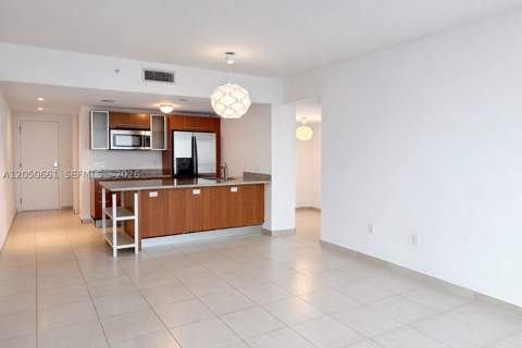 185 SW 7th St 3704, Miami FL - photo 11 of 29