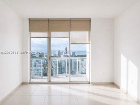 185 SW 7th St 3704, Miami FL - photo 16 of 29