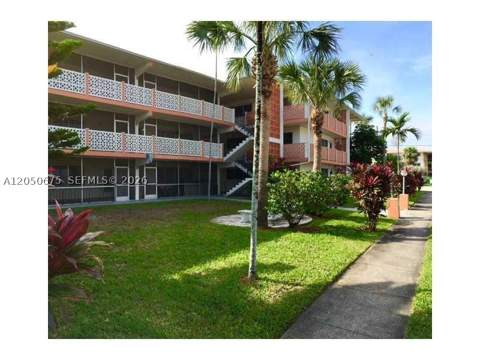 1430 NE 170th St 317, North Miami Beach FL - photo 11 of 15