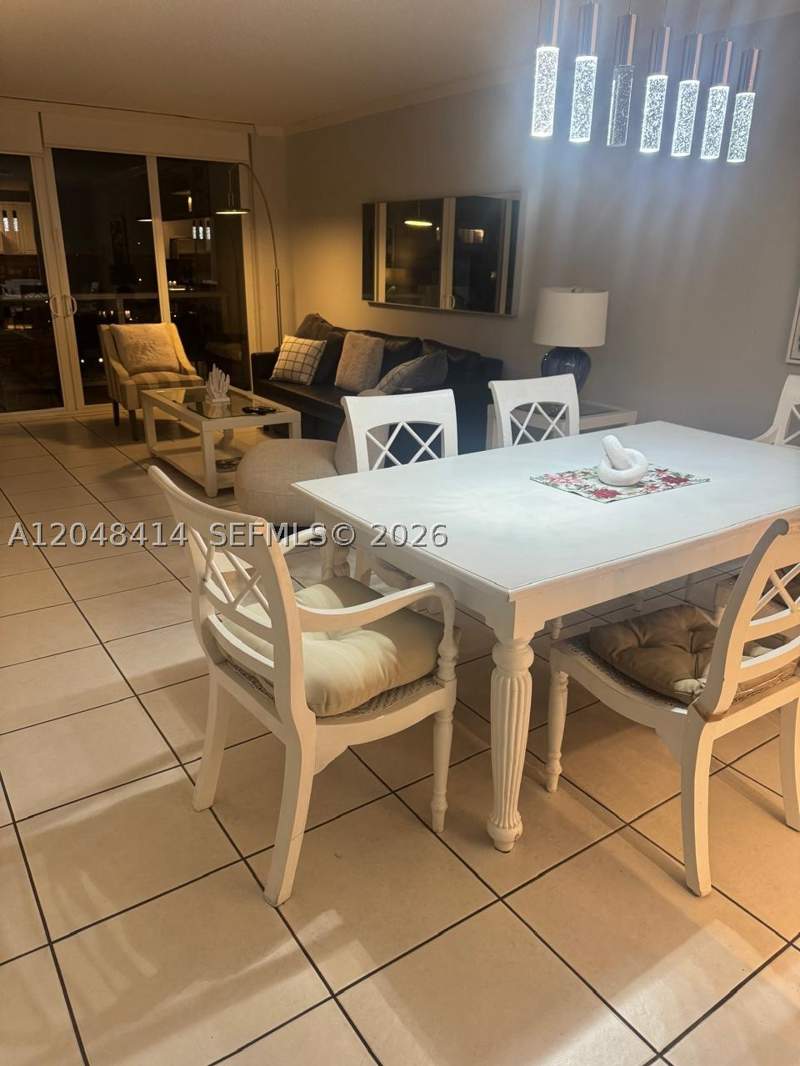 1 bedroom Condominium at 5601 Collins Ave 823, The Pavilion Condo, Miami Beach — photo 5