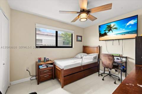 40 NW 119th St, Miami FL - photo 9 of 29