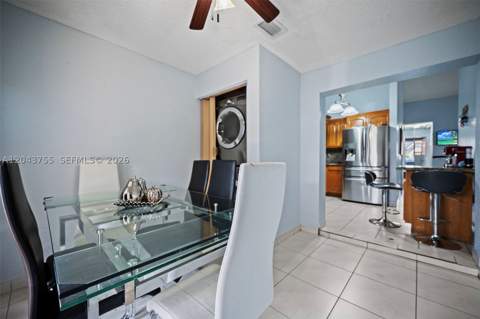 7581 W 29th Way, Hialeah FL - photo 11 of 25