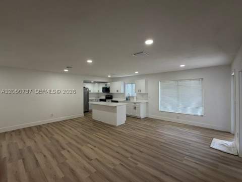 11952 SW 176th Ter, Miami FL - photo 7 of 16
