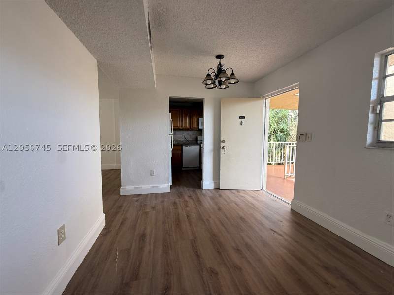 2 bedroom Condominium at 13100 SW 92nd Ave A-Ph7, Village At The Falls Cond, Miami — photo 4