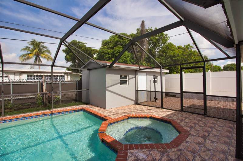 4 bedroom SingleFamilyResidence at 19522 NW 37th Ct, Carol City 2nd Addn, Miami Gardens — photo 3