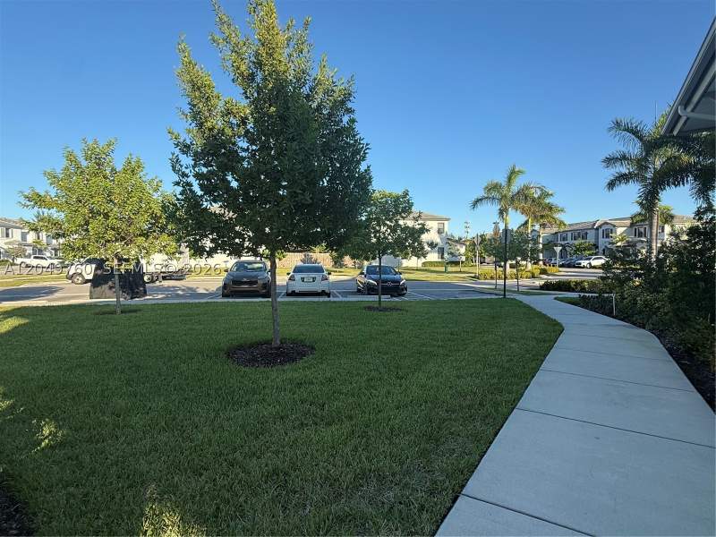 3 bedroom Townhouse at 28581 SW 132nd Ct, Pine Isle, Homestead — photo 5