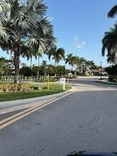 162 SE 33rd Ter, Homestead FL - photo 19 of 21