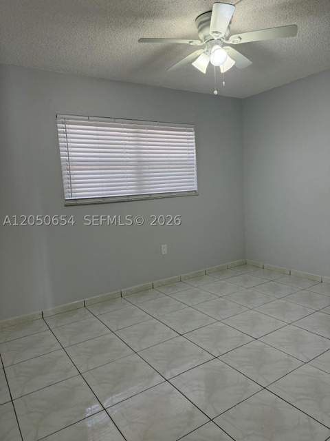 1855 W 60th St 346-B, Hialeah FL - photo 8 of 14