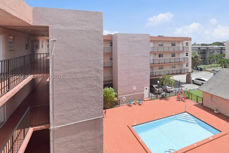 2 bedroom Condominium at 6175 W 20th Ave 311, Villa Luisa Condo, Hialeah — photo 3