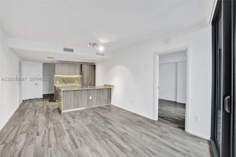 801 S Miami Ave 3903, Miami FL - photo 9 of 34