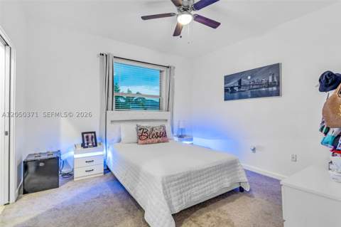 533 NE 5th Pl, Florida City FL - photo 14 of 24