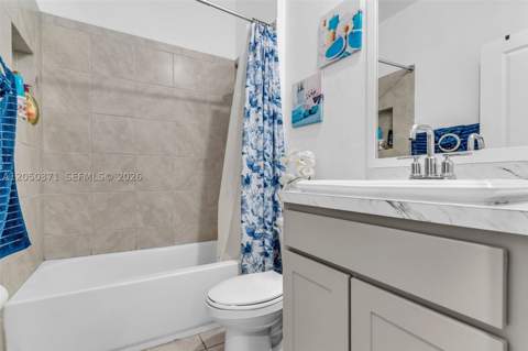 533 NE 5th Pl, Florida City FL - photo 15 of 24