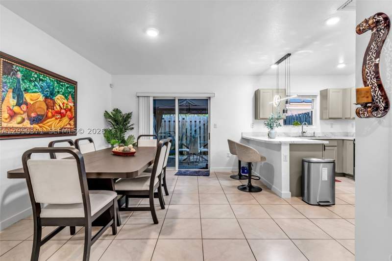 3 bedroom Townhouse at 533 NE 5th Pl, Fvp Subdivision, Florida City — photo 5