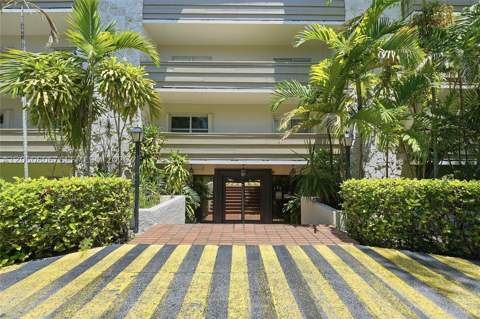 1205 Mariposa Ave 403, Coral Gables FL - photo 24 of 41