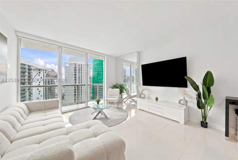 485 Brickell Ave 3707, Miami FL - photo 8 of 25