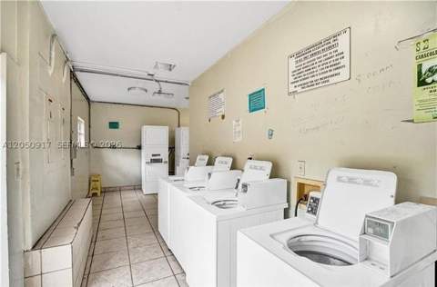 505 NW 177th St 111, Miami Gardens FL - photo 10 of 10