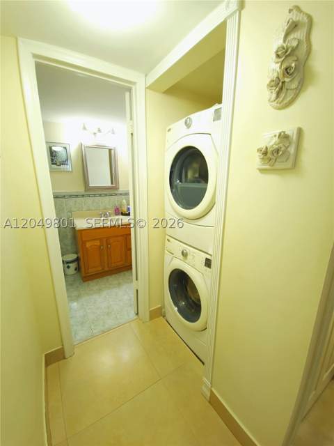 11715 SW 18th St 506, Miami FL - photo 10 of 17