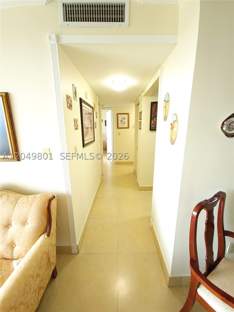 2 bedroom Condominium at 11715 SW 18th St 506, Florida 2001 Condo, Miami — photo 5