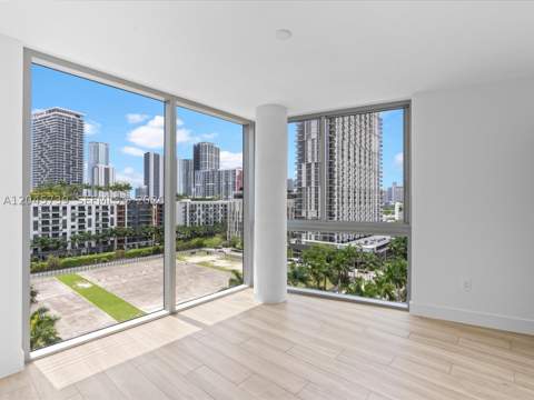 90 NE 32nd St 901, Miami FL - photo 16 of 32