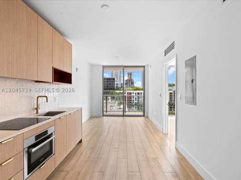 90 NE 32nd St 901, Miami FL - photo 9 of 32