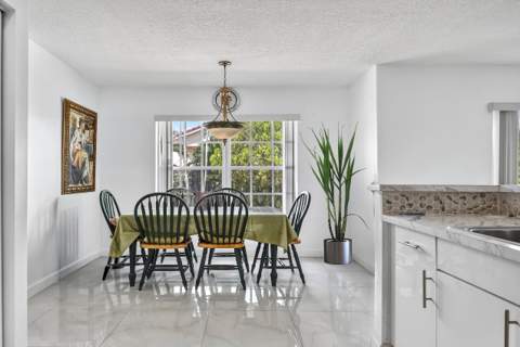 10334 SW 164th Place, Miami FL - photo 12 of 45