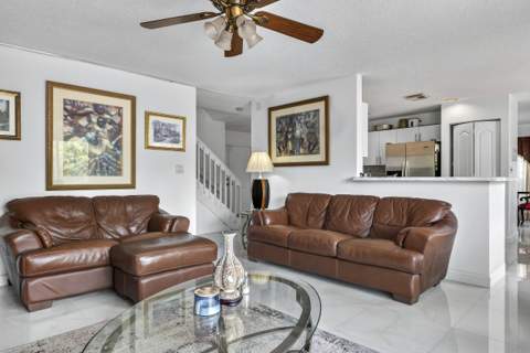 10334 SW 164th Place, Miami FL - photo 14 of 45