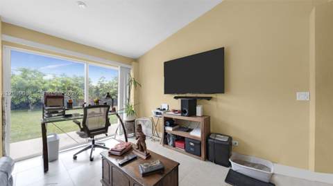 540 NW 14th St, Homestead FL - photo 18 of 57