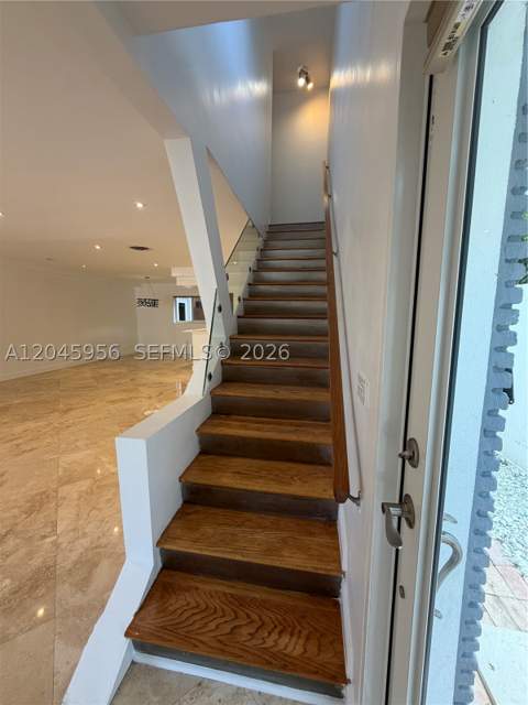 7312 Gary Ave, Miami Beach FL - photo 11 of 66