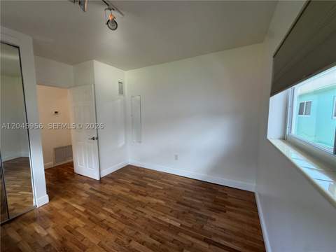 7312 Gary Ave, Miami Beach FL - photo 22 of 66