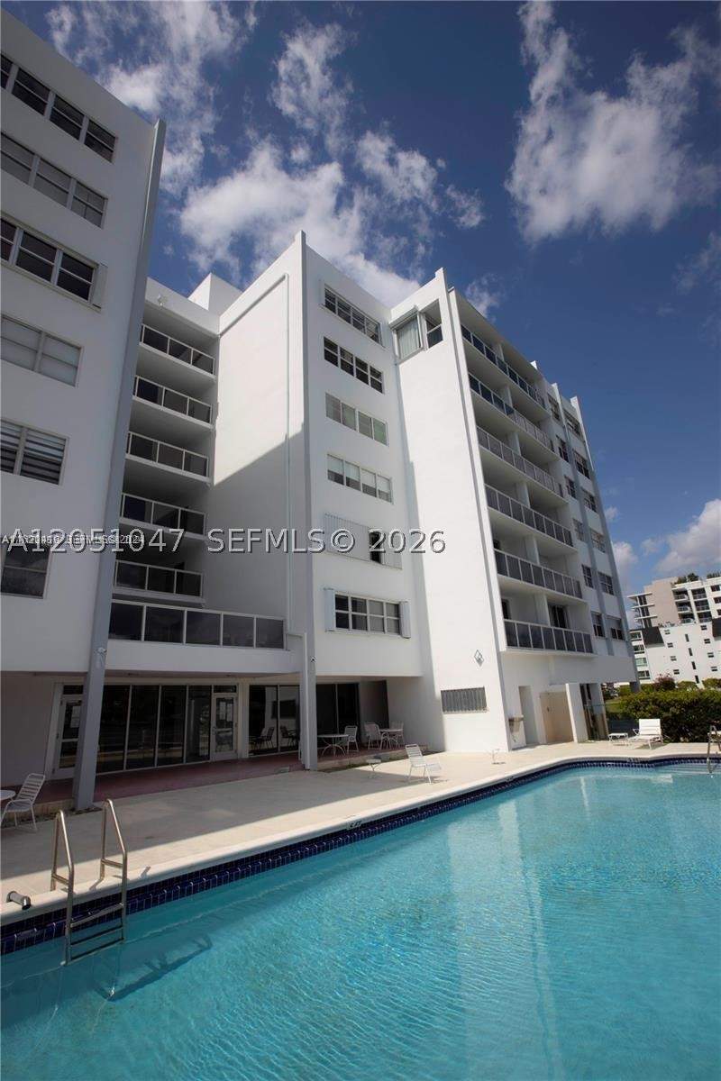 1 bedroom Condominium at 9381 E Bay Harbor Dr 302S, London Towers Condo, Bay Harbor Islands — photo 3