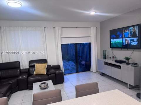 14852 SW 183rd Ter, Miami FL - photo 15 of 30