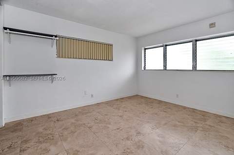 1450 NE 170th St 204, North Miami Beach FL - photo 17 of 19