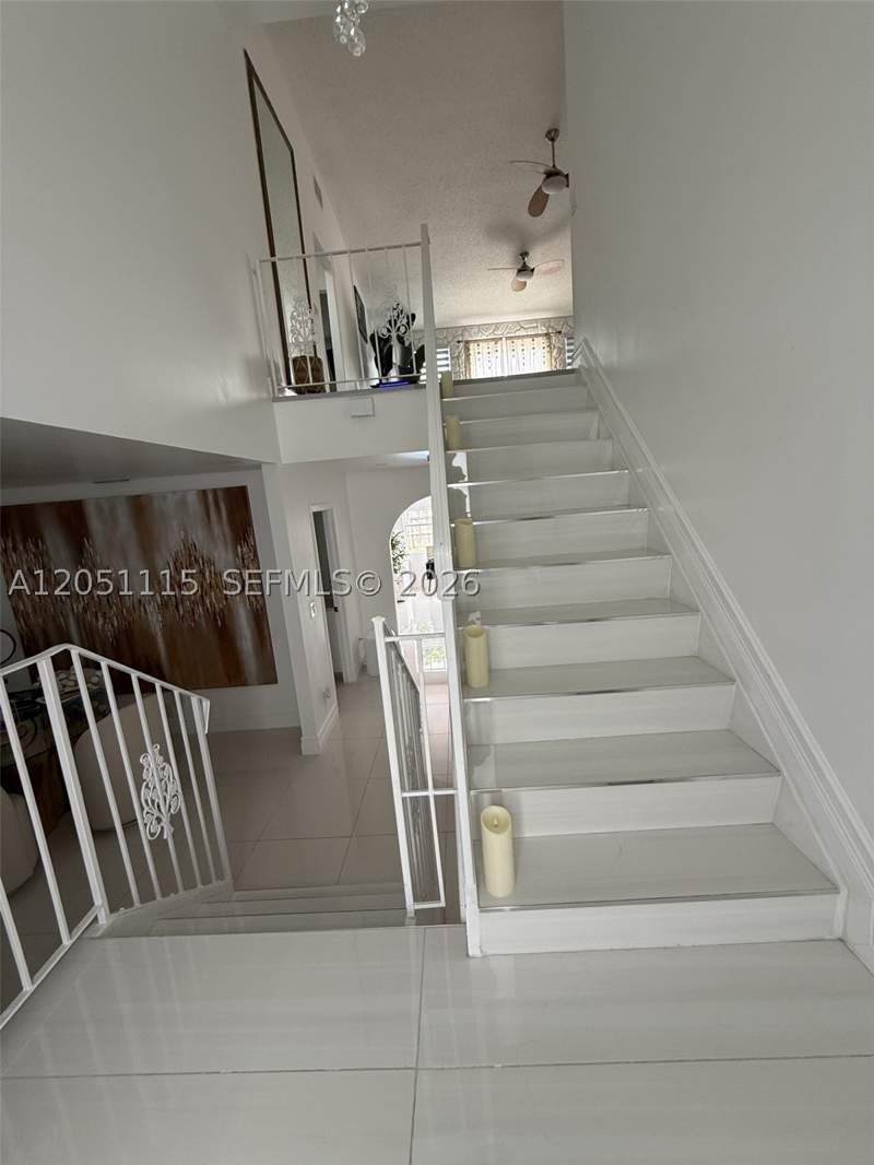 5 bedroom SingleFamilyResidence at 11959 SW 269th Ter, Cutler Landings Replt, Homestead — photo 4
