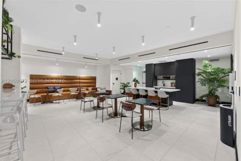 225 N Miami Ave 308, Miami FL - photo 18 of 24