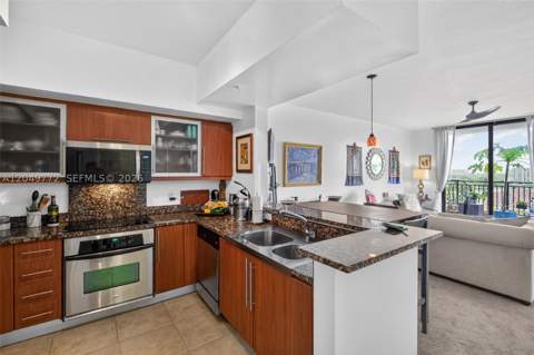 888 Douglas 806, Coral Gables FL - photo 10 of 54