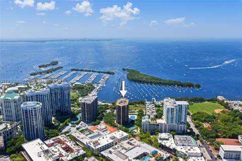 2901 S Bayshore Dr 6A, Coconut Grove FL - photo 13 of 38