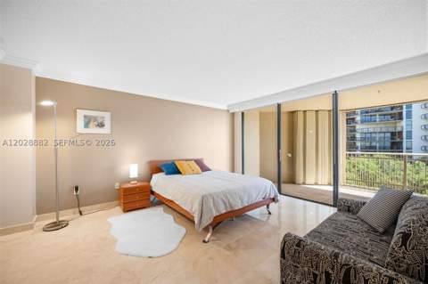 2901 S Bayshore Dr 6A, Coconut Grove FL - photo 9 of 38