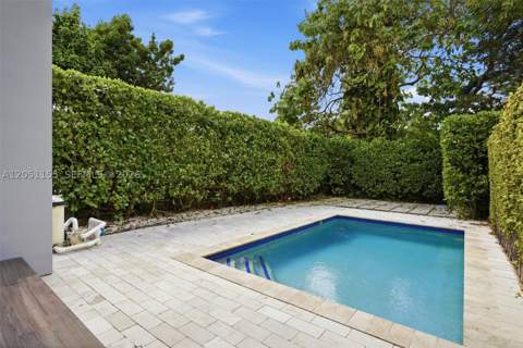 2852 SW 32nd Ct 2852, Miami FL - photo 10 of 56