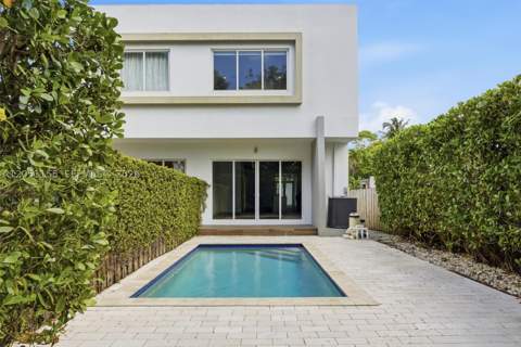 2852 SW 32nd Ct 2852, Miami FL - photo 8 of 56