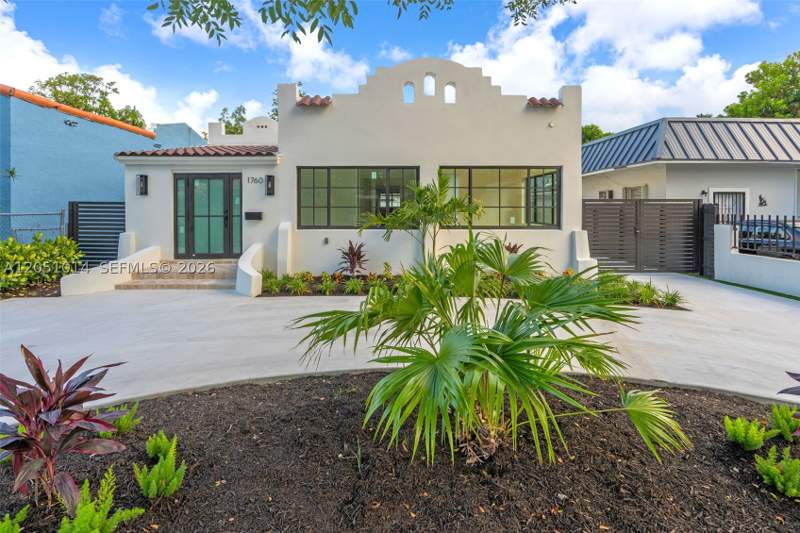 5 bedroom SingleFamilyResidence at 1760 SW 16th Ter, Durniers, Miami — photo 5