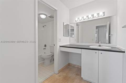 15600 SW 80th St L-203, Miami FL - photo 12 of 14