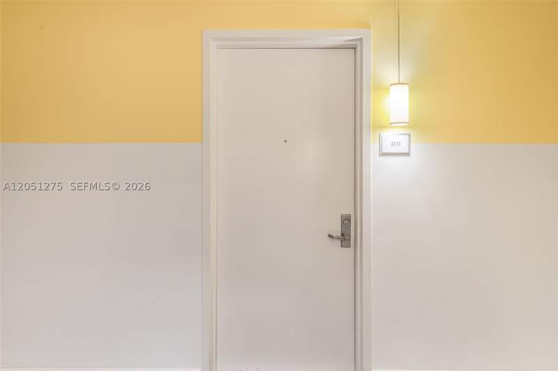 1 bedroom Condominium at 475 Brickell Ave 3111, Iconbrickell Condo No 1, Miami — photo 3