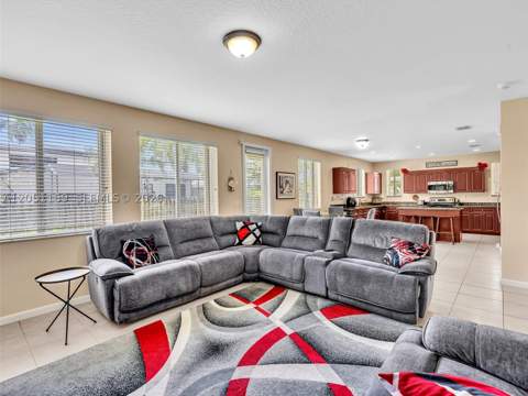 912 NW 204th St, Miami Gardens FL - photo 20 of 56