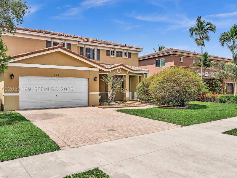 4 bedroom SingleFamilyResidence at 912 NW 204th St, Sport Acres, Miami Gardens — photo 3